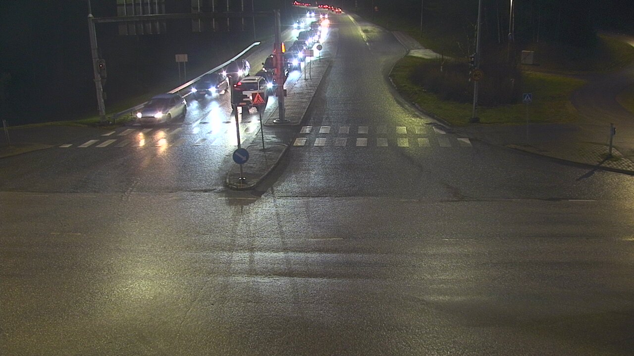 Weather Camera Image Tie 102 Espoo, Turuntie st110, Espoo, Uusimaa