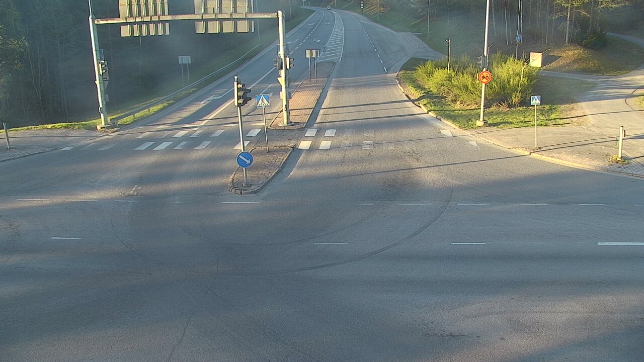 Weather Camera Image Tie 102 Espoo, Turuntie st110, Espoo, Uusimaa