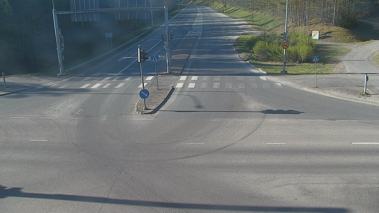 Weather Camera Image Tie 102 Espoo, Turuntie st110, Espoo, Uusimaa