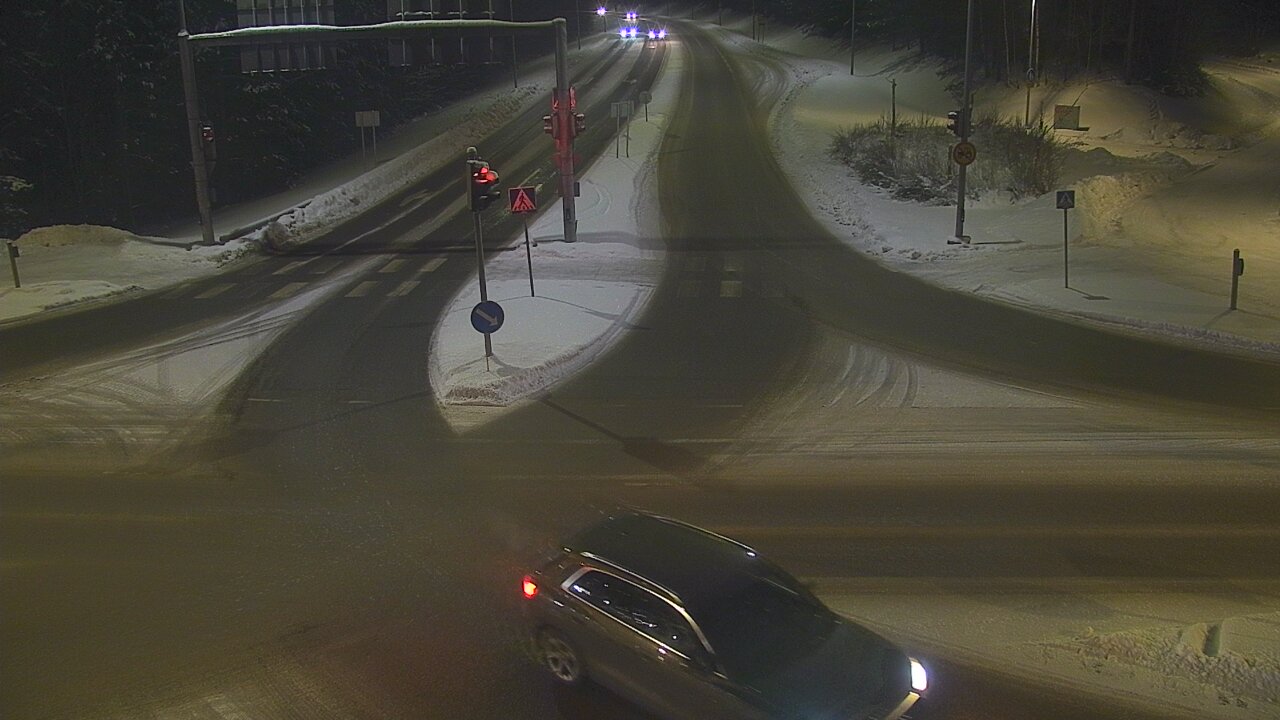 Weather Camera Image Tie 102 Espoo, Turuntie st110, Espoo, Uusimaa