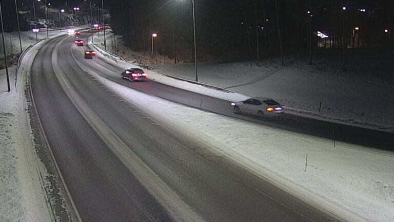 Weather Camera Image Road 102 Espoo, Klovi, Espoo, Uusimaa