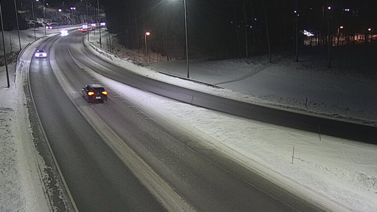 Weather Camera Image Road 102 Espoo, Klovi, Espoo, Uusimaa