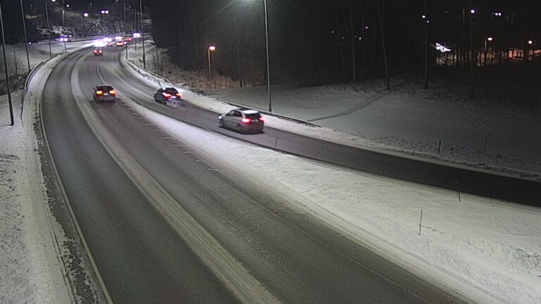 Weather Camera Image Road 102 Espoo, Klovi, Espoo, Uusimaa