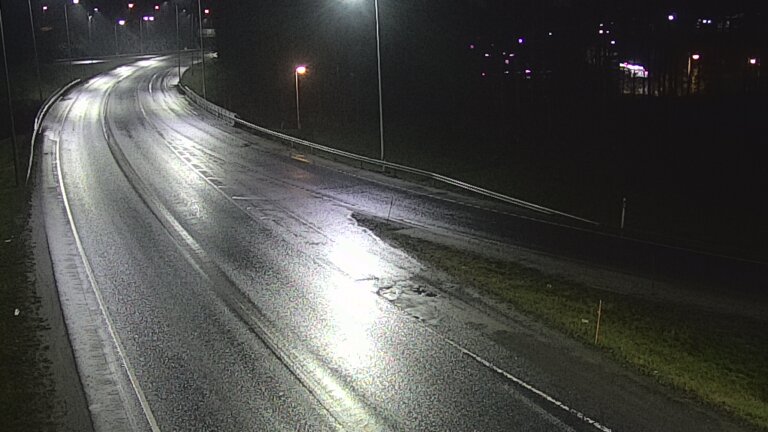 Weather Camera Image Väg 102 Esbo, Klovis, Espoo, Uusimaa