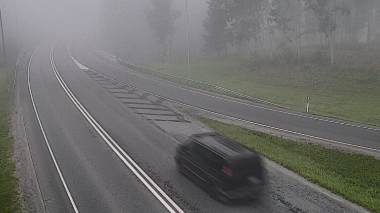 Weather Camera Image Road 102 Espoo, Klovi, Espoo, Uusimaa
