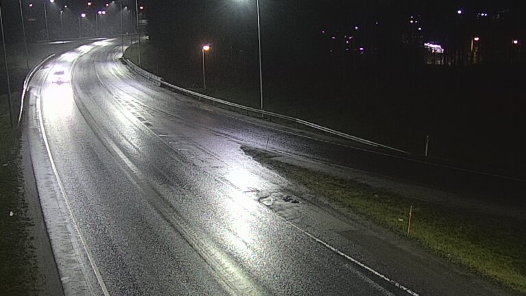 Weather Camera Image Väg 102 Esbo, Klovis, Espoo, Uusimaa