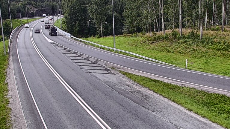 Weather Camera Image Road 102 Espoo, Klovi, Espoo, Uusimaa