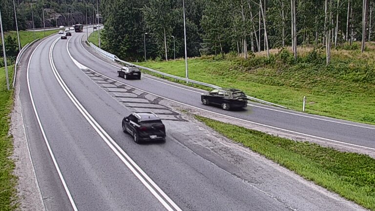 Weather Camera Image Road 102 Espoo, Klovi, Espoo, Uusimaa