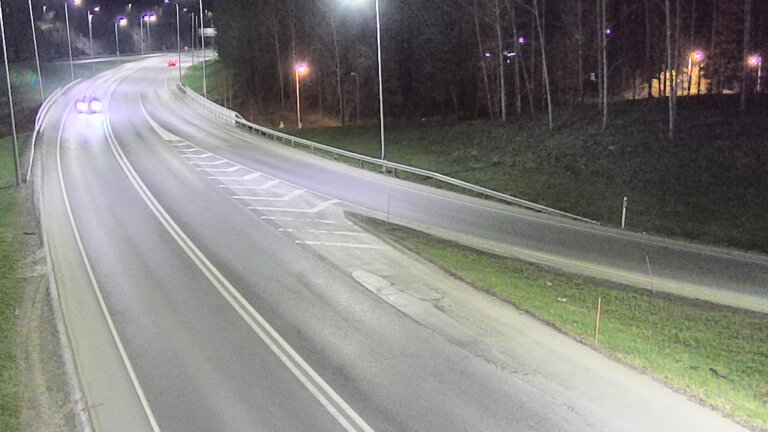 Weather Camera Image Road 102 Espoo, Klovi, Espoo, Uusimaa