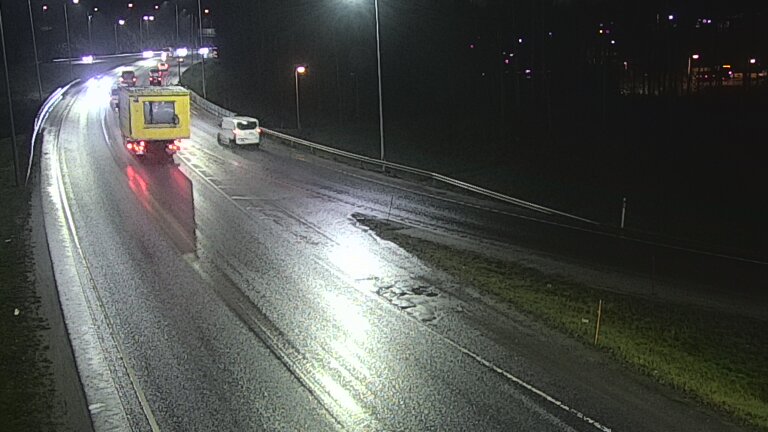 Weather Camera Image Väg 102 Esbo, Klovis, Espoo, Uusimaa