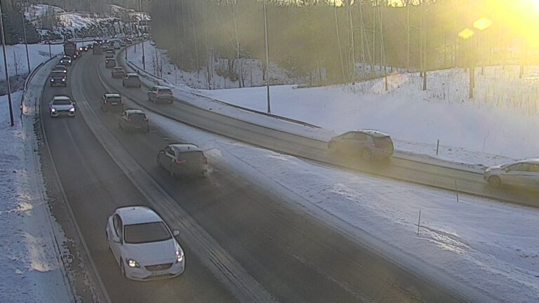 Weather Camera Image Road 102 Espoo, Klovi, Espoo, Uusimaa