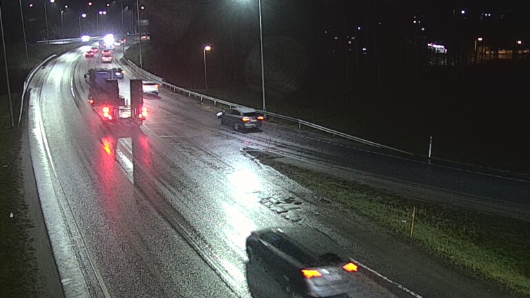 Weather Camera Image Väg 102 Esbo, Klovis, Espoo, Uusimaa