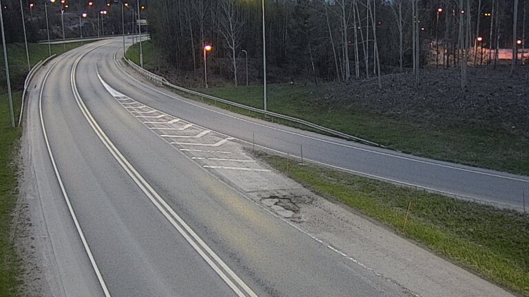 Weather Camera Image Väg 102 Esbo, Klovis, Espoo, Uusimaa