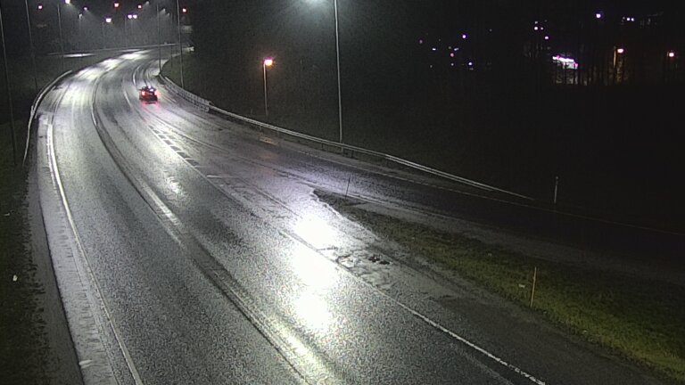Weather Camera Image Väg 102 Esbo, Klovis, Espoo, Uusimaa