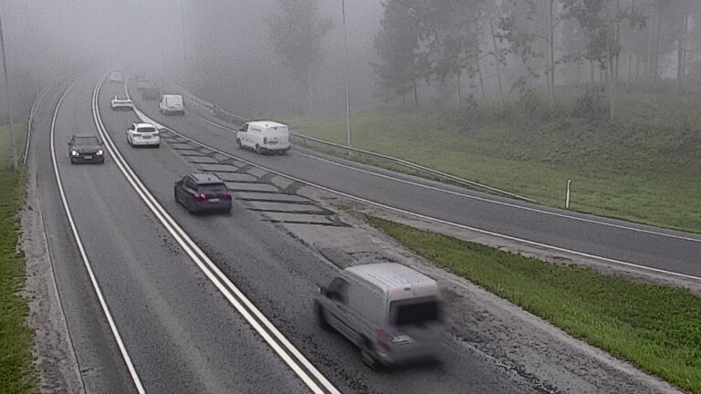 Weather Camera Image Road 102 Espoo, Klovi, Espoo, Uusimaa