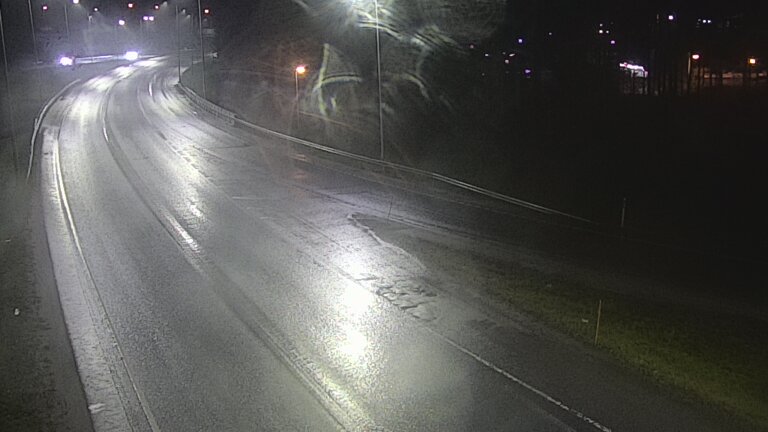 Weather Camera Image Väg 102 Esbo, Klovis, Espoo, Uusimaa