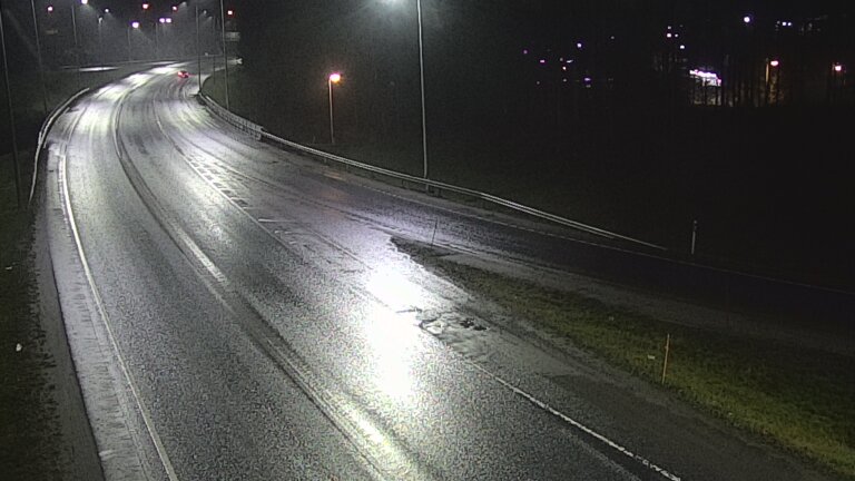 Weather Camera Image Väg 102 Esbo, Klovis, Espoo, Uusimaa