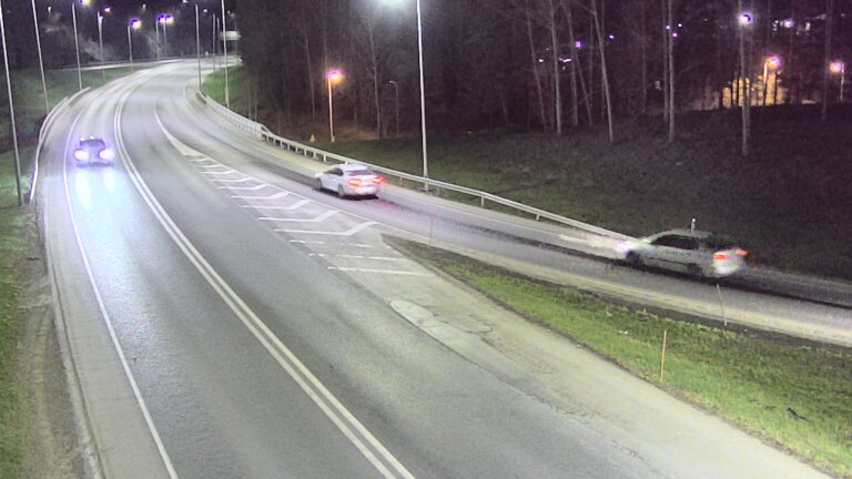 Weather Camera Image Road 102 Espoo, Klovi, Espoo, Uusimaa