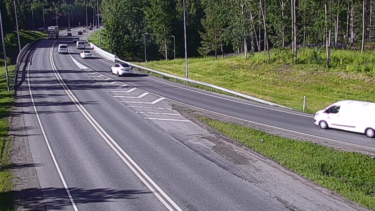 Kelikamerat Kuva Tie 102 Espoo, Klovi, Espoo, Uusimaa