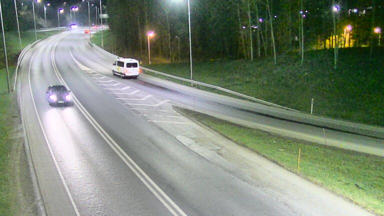 Weather Camera Image Road 102 Espoo, Klovi, Espoo, Uusimaa