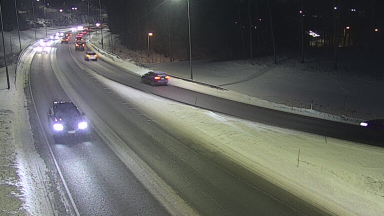 Weather Camera Image Road 102 Espoo, Klovi, Espoo, Uusimaa