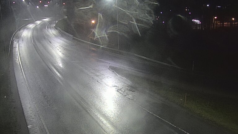 Weather Camera Image Väg 102 Esbo, Klovis, Espoo, Uusimaa