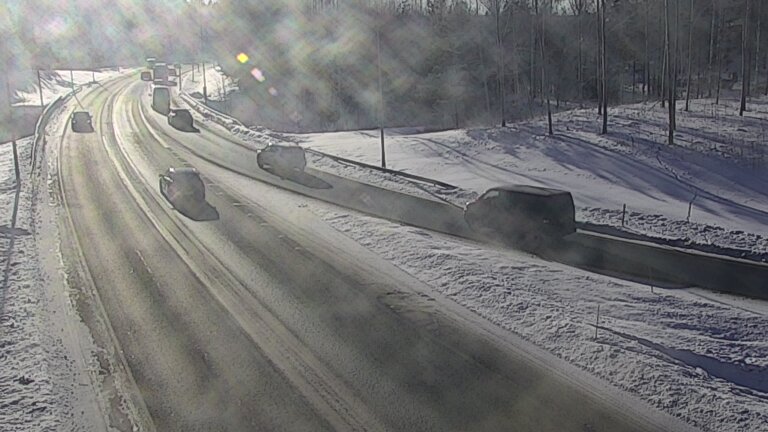 Weather Camera Image Road 102 Espoo, Klovi, Espoo, Uusimaa