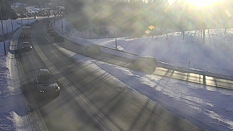 Weather Camera Image Road 102 Espoo, Klovi, Espoo, Uusimaa