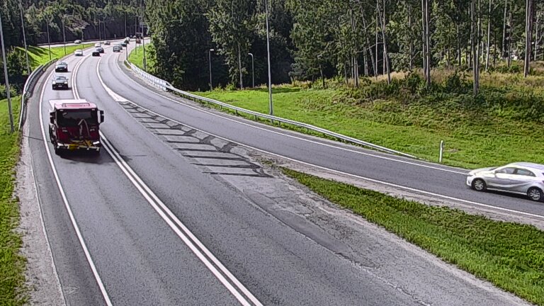 Weather Camera Image Road 102 Espoo, Klovi, Espoo, Uusimaa