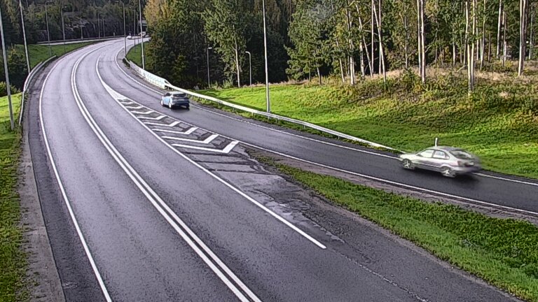 Weather Camera Image Road 102 Espoo, Klovi, Espoo, Uusimaa