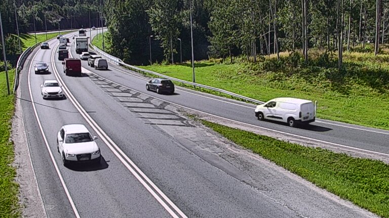 Weather Camera Image Road 102 Espoo, Klovi, Espoo, Uusimaa