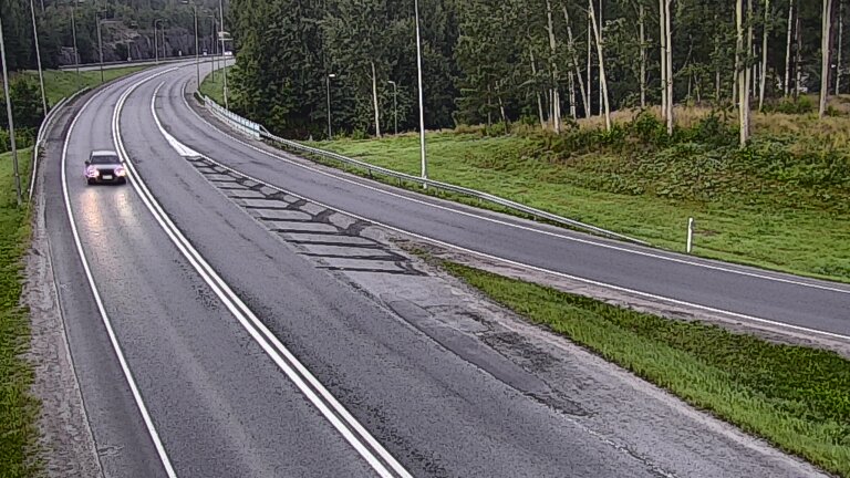 Weather Camera Image Road 102 Espoo, Klovi, Espoo, Uusimaa