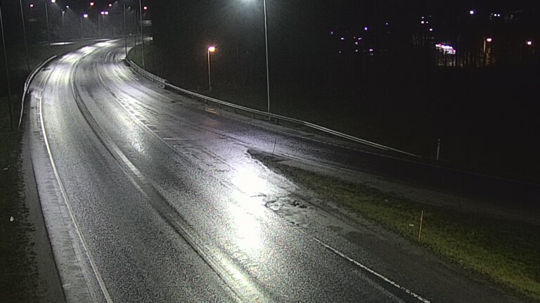 Weather Camera Image Väg 102 Esbo, Klovis, Espoo, Uusimaa