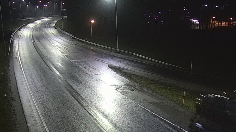 Weather Camera Image Väg 102 Esbo, Klovis, Espoo, Uusimaa