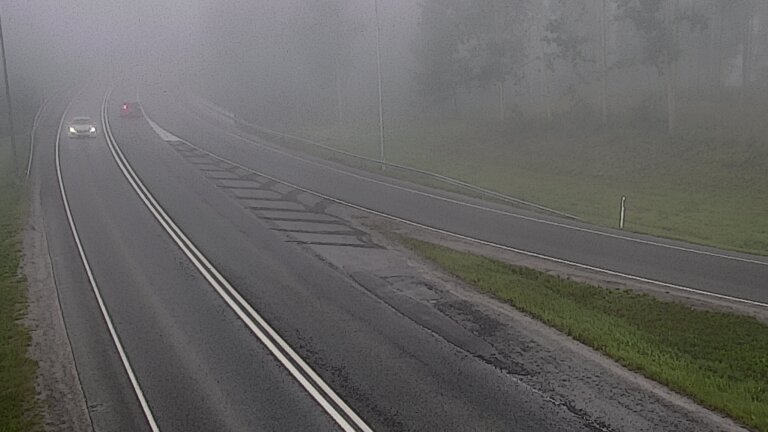 Weather Camera Image Road 102 Espoo, Klovi, Espoo, Uusimaa