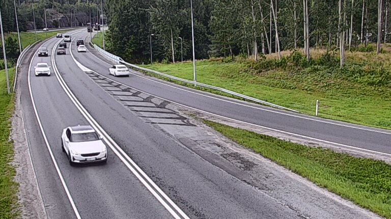 Weather Camera Image Road 102 Espoo, Klovi, Espoo, Uusimaa