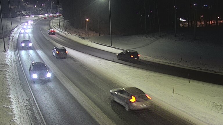 Weather Camera Image Road 102 Espoo, Klovi, Espoo, Uusimaa