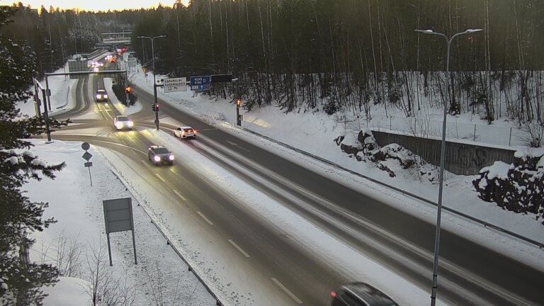 Kelikamerat Kuva Tie 102 Espoo, Karapellontie, Espoo, Uusimaa