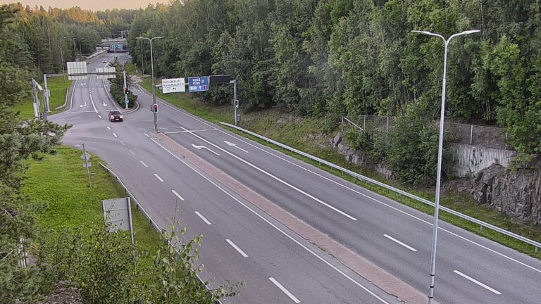 Kelikamerat Kuva Tie 102 Espoo, Karapellontie, Espoo, Uusimaa
