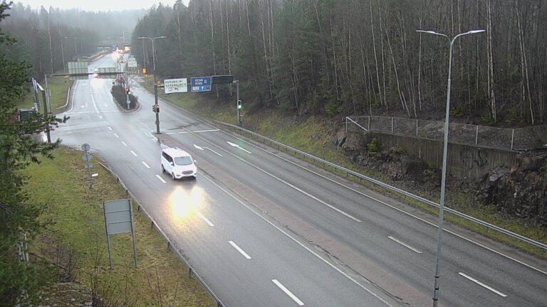 Weather Camera Image Tie 102 Espoo, Karapellontie, Espoo, Uusimaa