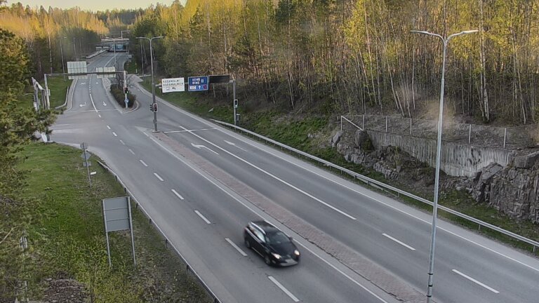 Kelikamerat Kuva Tie 102 Espoo, Karapellontie, Espoo, Uusimaa