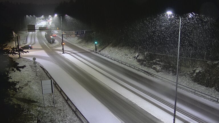 Kelikamerat Kuva Tie 102 Espoo, Karapellontie, Espoo, Uusimaa