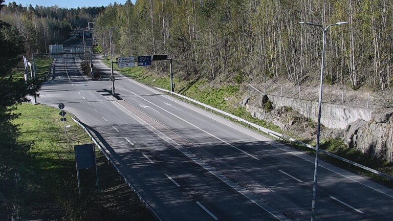 Kelikamerat Kuva Tie 102 Espoo, Karapellontie, Espoo, Uusimaa