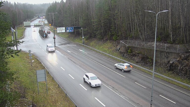 Weather Camera Image Tie 102 Espoo, Karapellontie, Espoo, Uusimaa