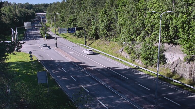Kelikamerat Kuva Tie 102 Espoo, Karapellontie, Espoo, Uusimaa