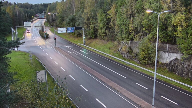 Kelikamerat Kuva Tie 102 Espoo, Karapellontie, Espoo, Uusimaa