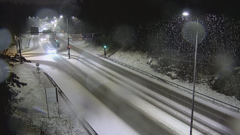 Kelikamerat Kuva Tie 102 Espoo, Karapellontie, Espoo, Uusimaa