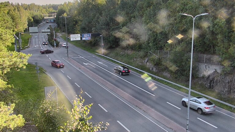 Kelikamerat Kuva Tie 102 Espoo, Karapellontie, Espoo, Uusimaa