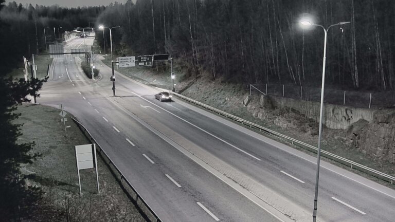 Kelikamerat Kuva Tie 102 Espoo, Karapellontie, Espoo, Uusimaa