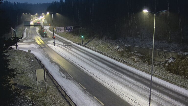 Kelikamerat Kuva Tie 102 Espoo, Karapellontie, Espoo, Uusimaa